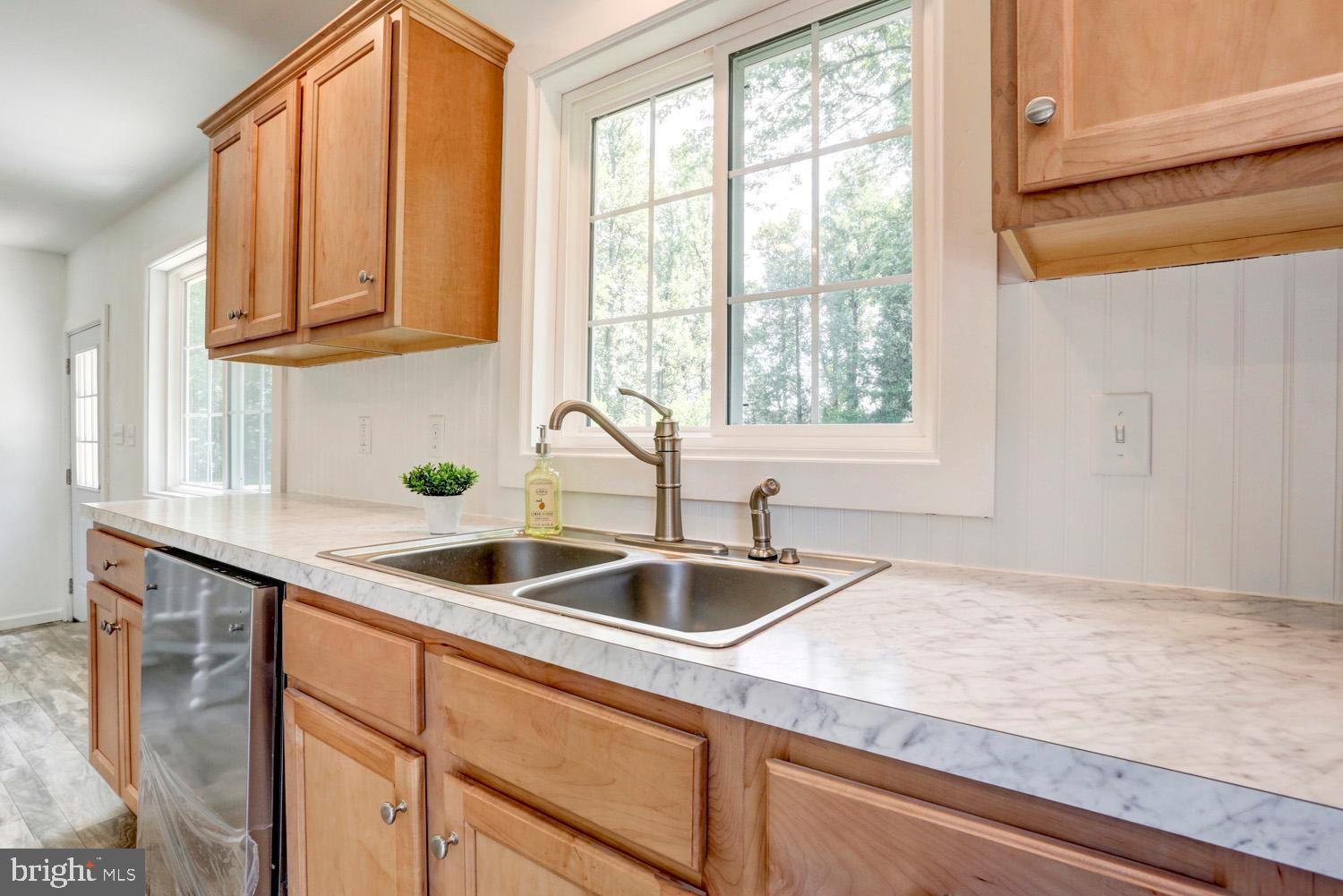 240 Park Avenue Lititz, PA 17543 - Photo 19 of 47 Gallery Image 19
