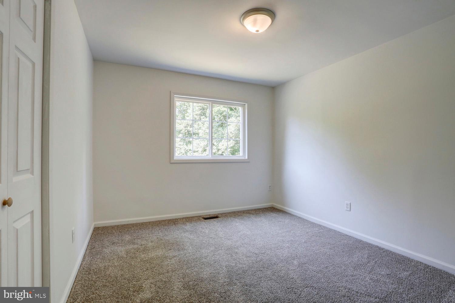 240 Park Avenue Lititz, PA 17543 - Photo 20 of 47 Gallery Image 20