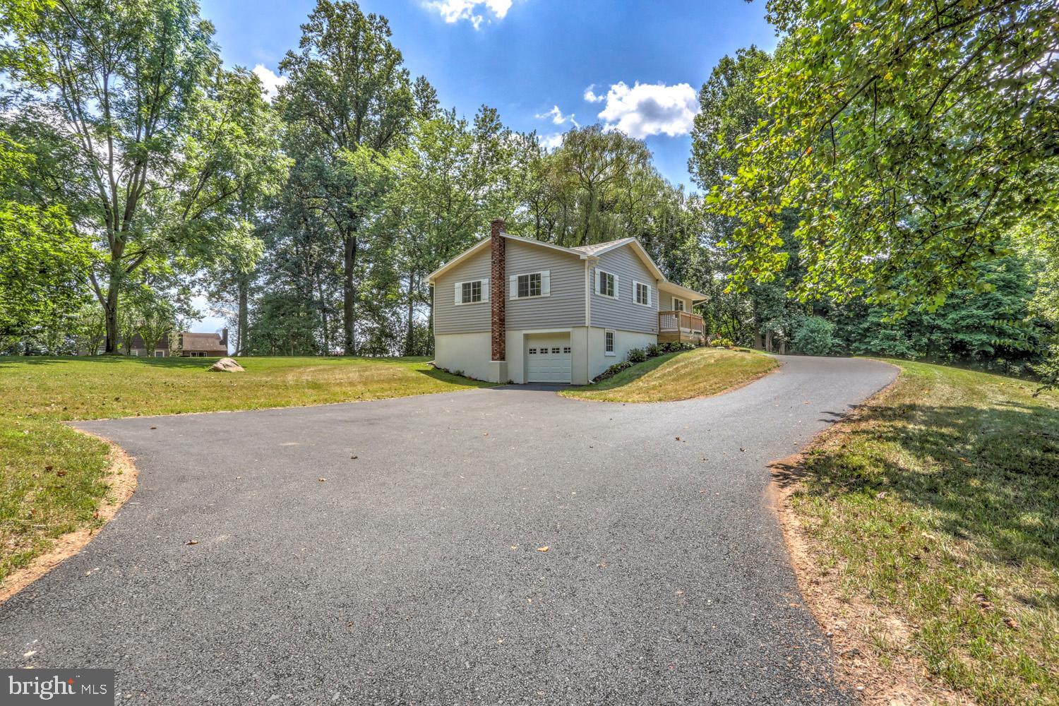 240 Park Avenue Lititz, PA 17543 - Photo 8 of 47 Gallery Image 8