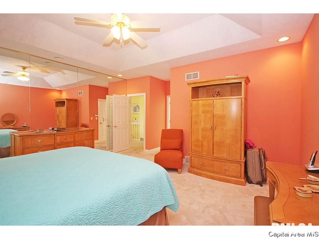 3505 Peach Tree Drive Springfield, IL 62711 - Photo 14 of 35