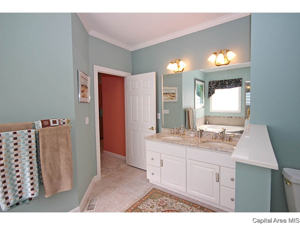 3505 Peach Tree Drive Springfield, IL 62711 - Photo 17 of 35