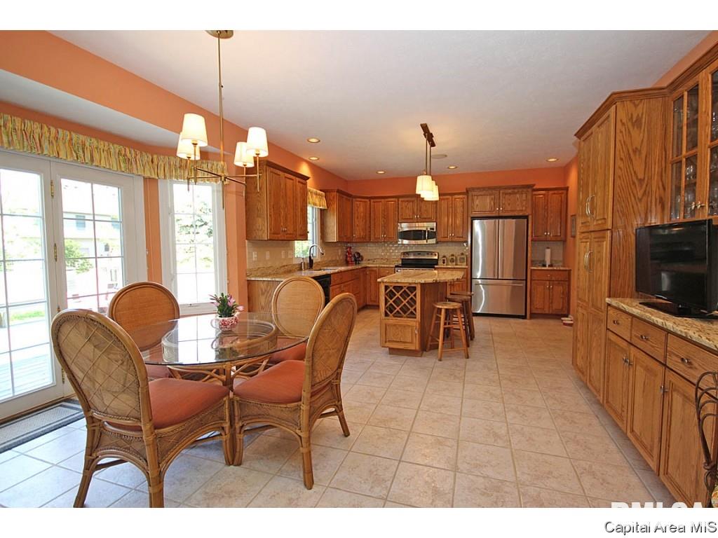 3505 Peach Tree Drive Springfield, IL 62711 - Photo 10 of 35