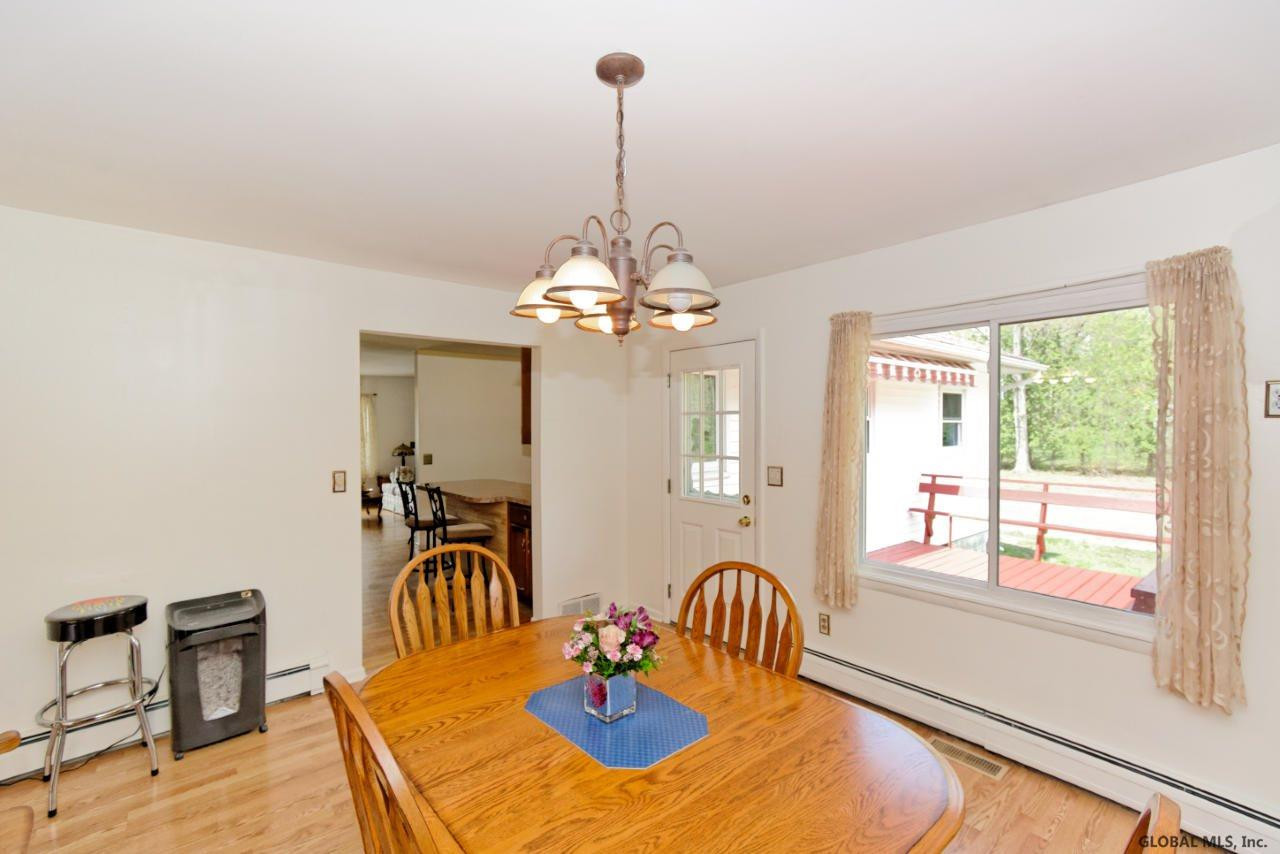 24 Atkins Road Malta, NY 12020 - Photo 18 of 40 Photo 18