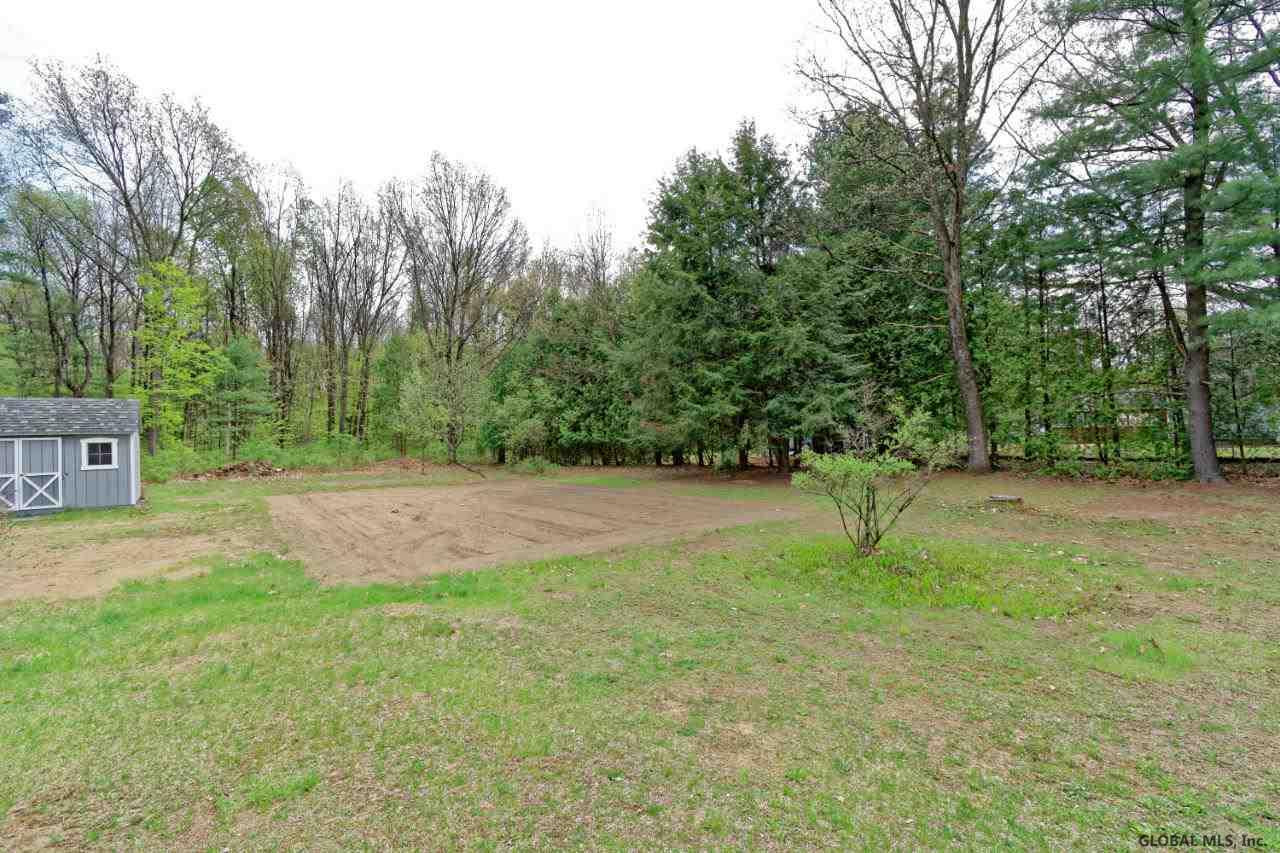 24 Atkins Road Malta, NY 12020 - Photo 32 of 40 Photo 32