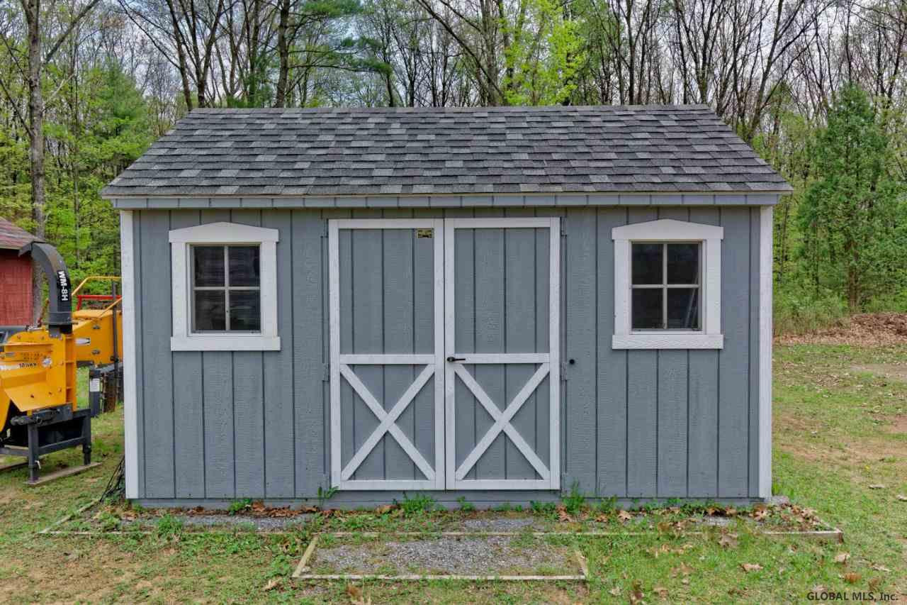 24 Atkins Road Malta, NY 12020 - Photo 34 of 40 Photo 34