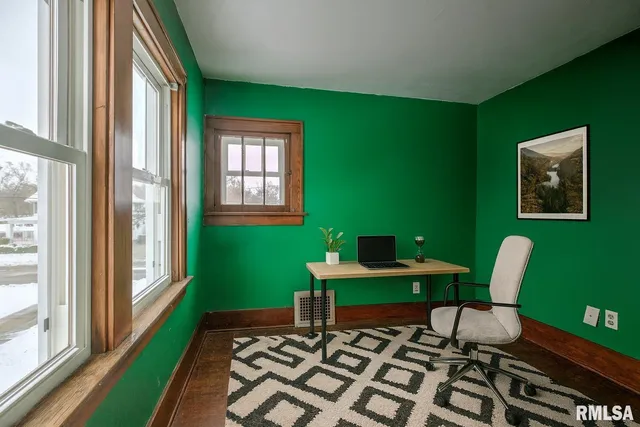 $149,900 | 118 Crescent Avenue, East Peoria, IL 61611