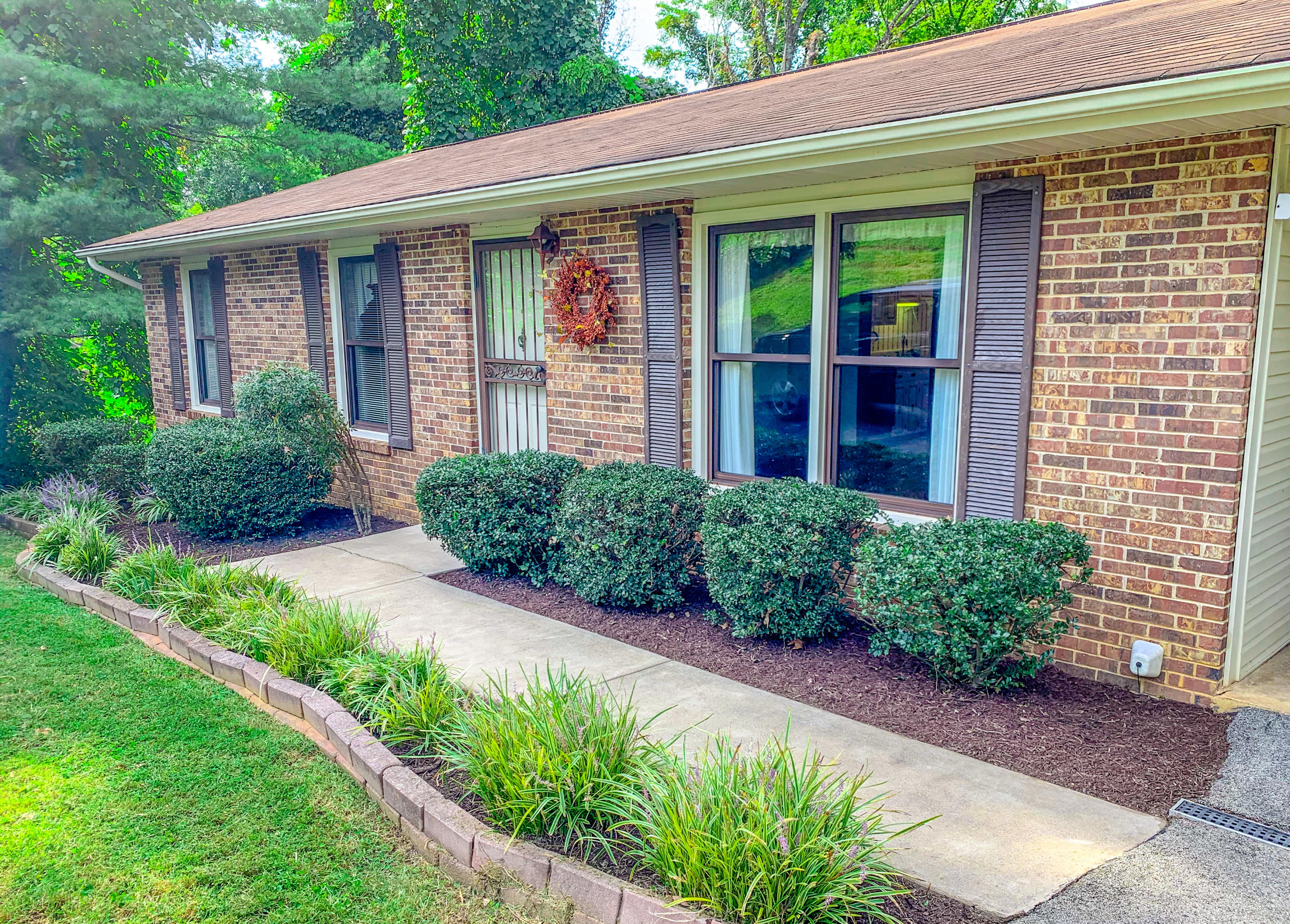 448 Merman Road Kingsport, TN 37663 - Photo 3 of 51 03