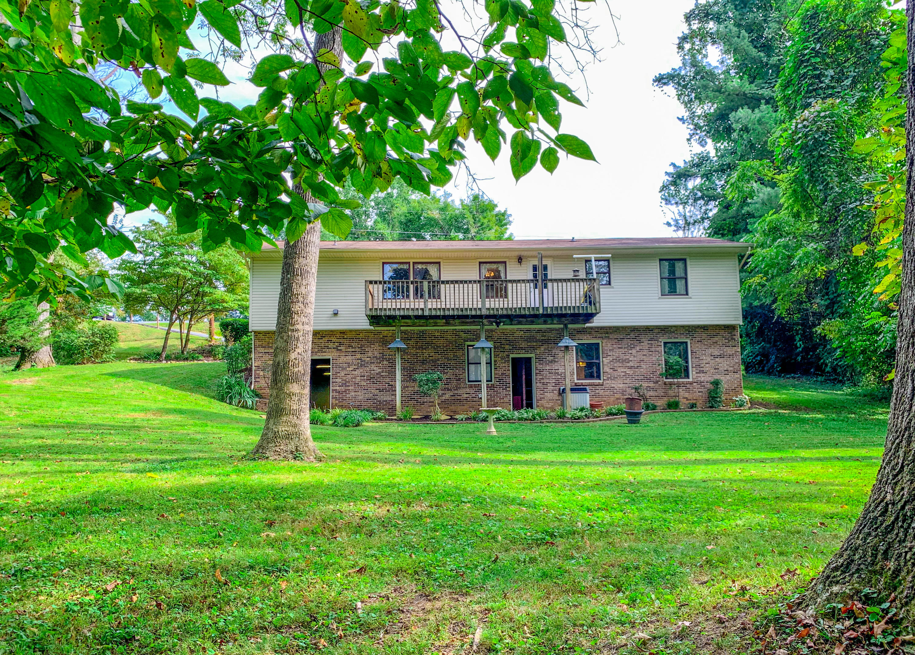 448 Merman Road Kingsport, TN 37663 - Photo 47 of 51 48