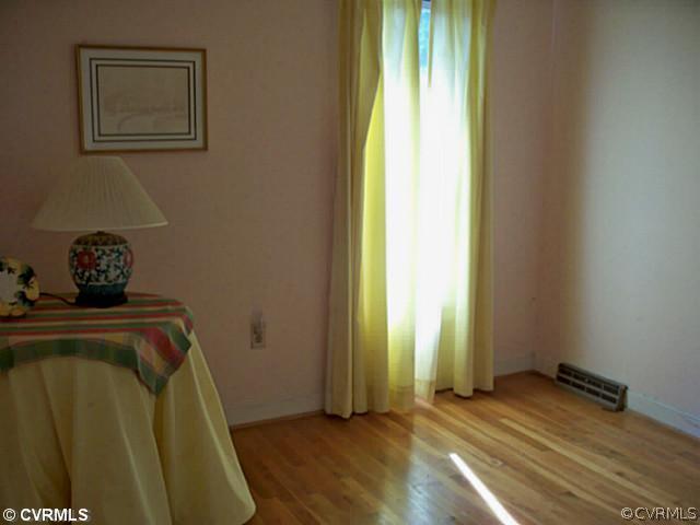 9506 Arrowdel Road Henrico, VA 23229 - Photo 8 of 11 Gallery Image 8