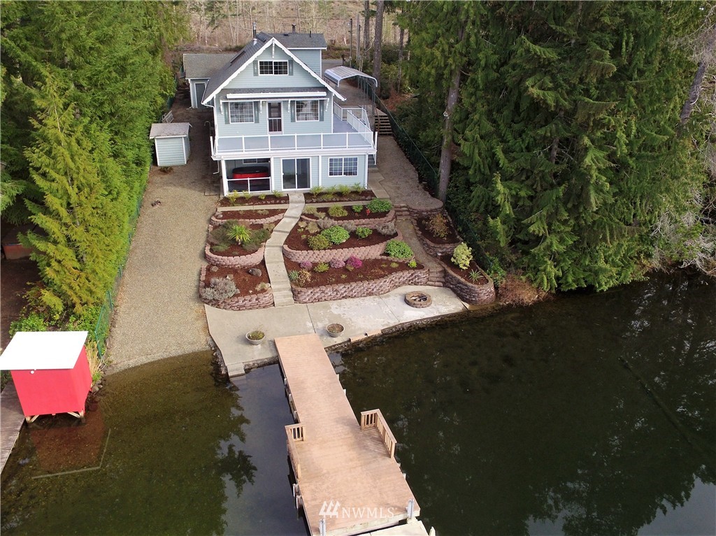 240 East Benson Lake Road Grapeview, WA 98546 - Photo 1 of 25 Gallery Image 1