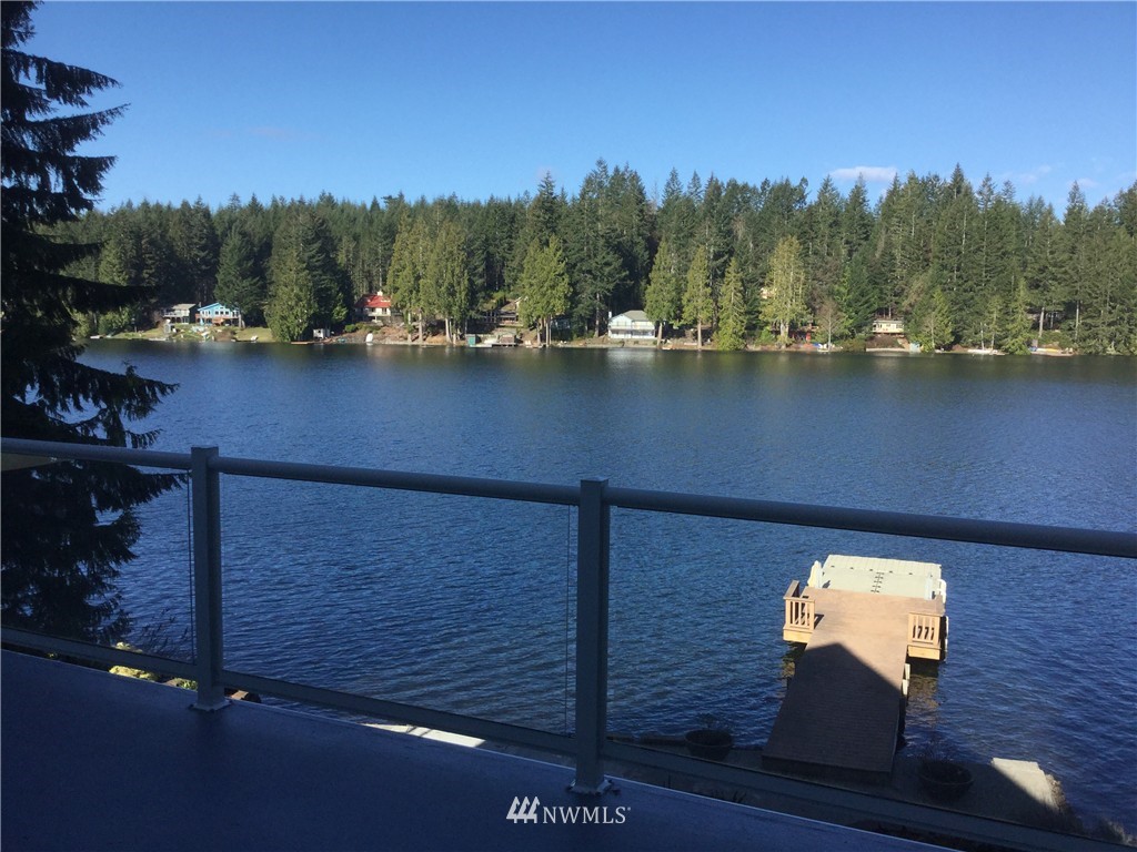 240 East Benson Lake Road Grapeview, WA 98546 - Photo 2 of 25 Gallery Image 2