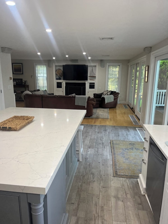 205 Nyes Neck Road Barnstable, MA 02632 - Photo 5 of 37