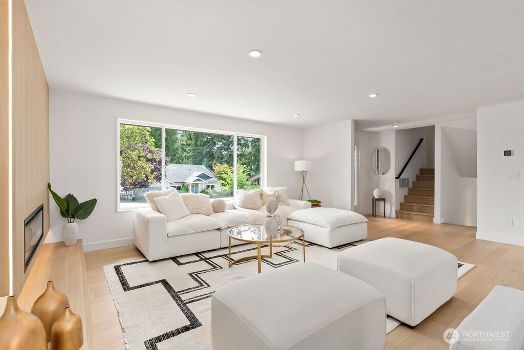 12504 Southeast 104th Street Renton, WA 98056 - Photo 11 of 40 Gallery Image 11