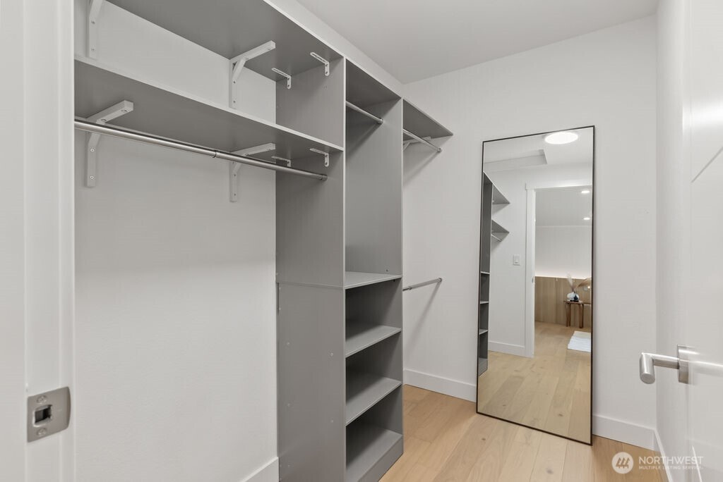 12504 Southeast 104th Street Renton, WA 98056 - Photo 34 of 40 Gallery Image 34