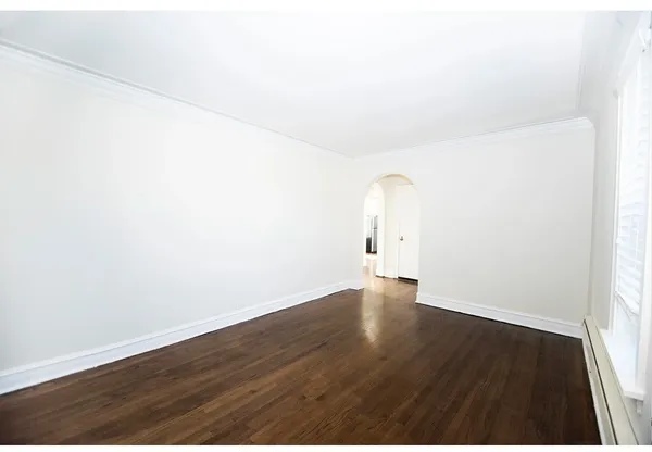 $2,045 | 918 Green Bay Road, Unit 3G, Winnetka, IL 60093