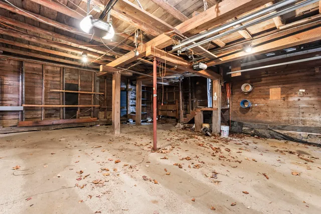 $399,900 | 730 Beech Hill Road, Auburn, ME 04210