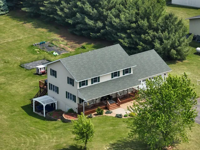 $464,900 | 2207 127th Street, New Richmond, WI 54017