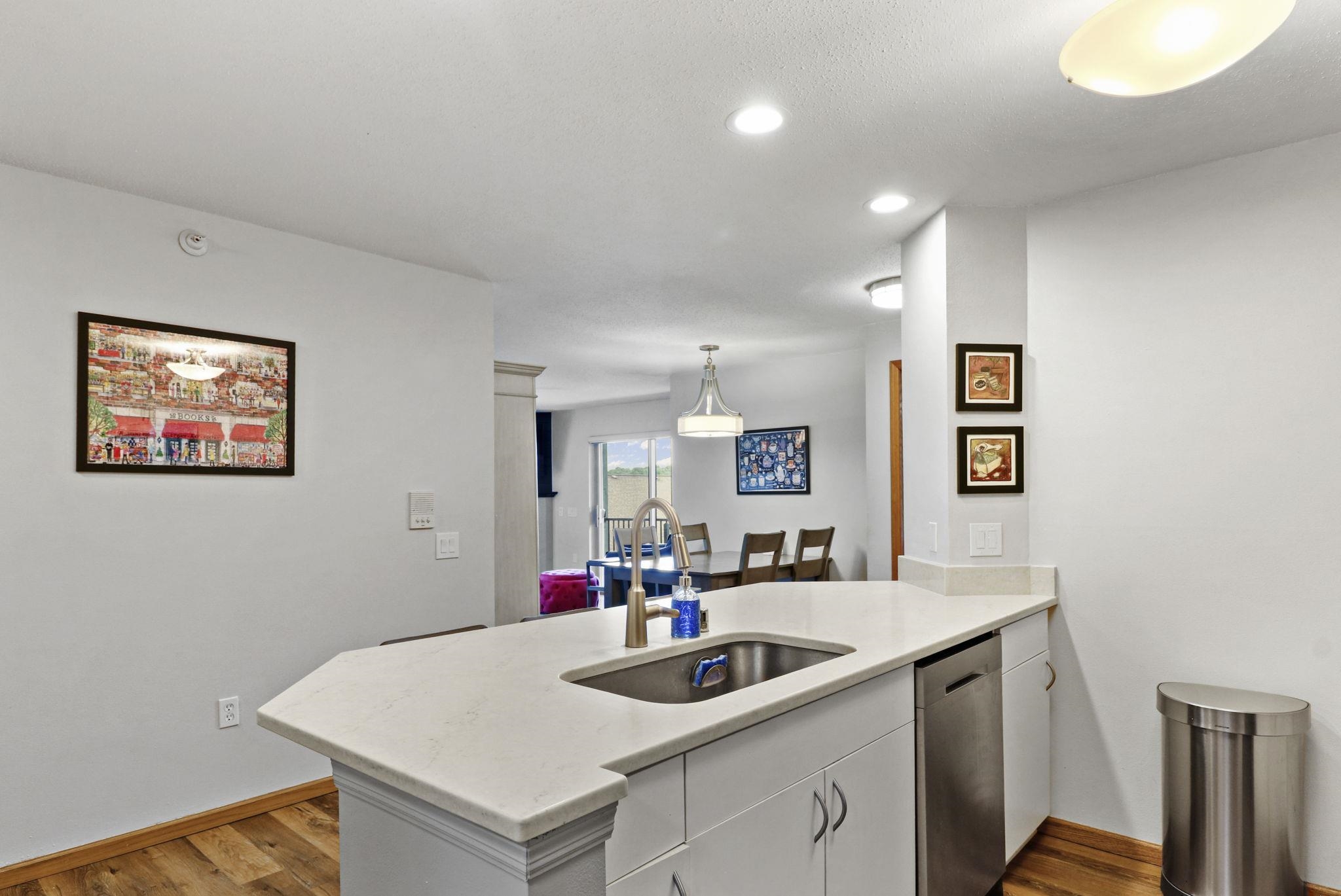 7203 Mid Town Road, Unit 209 Madison, WI 53719 - Photo 10 of 34