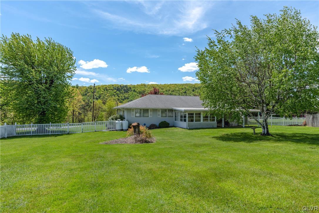 361 State Road Lehighton, PA 18235 - Photo 8 of 36 Gallery Image 8