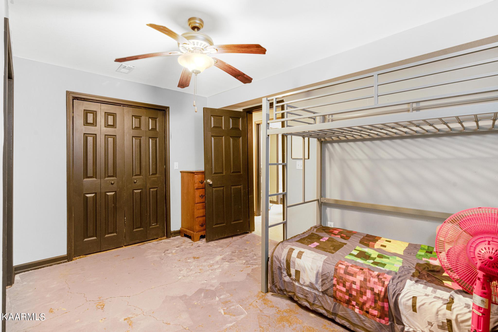 222 Loop Road Caryville, TN 37714 - Photo 24 of 33 DSC09857
