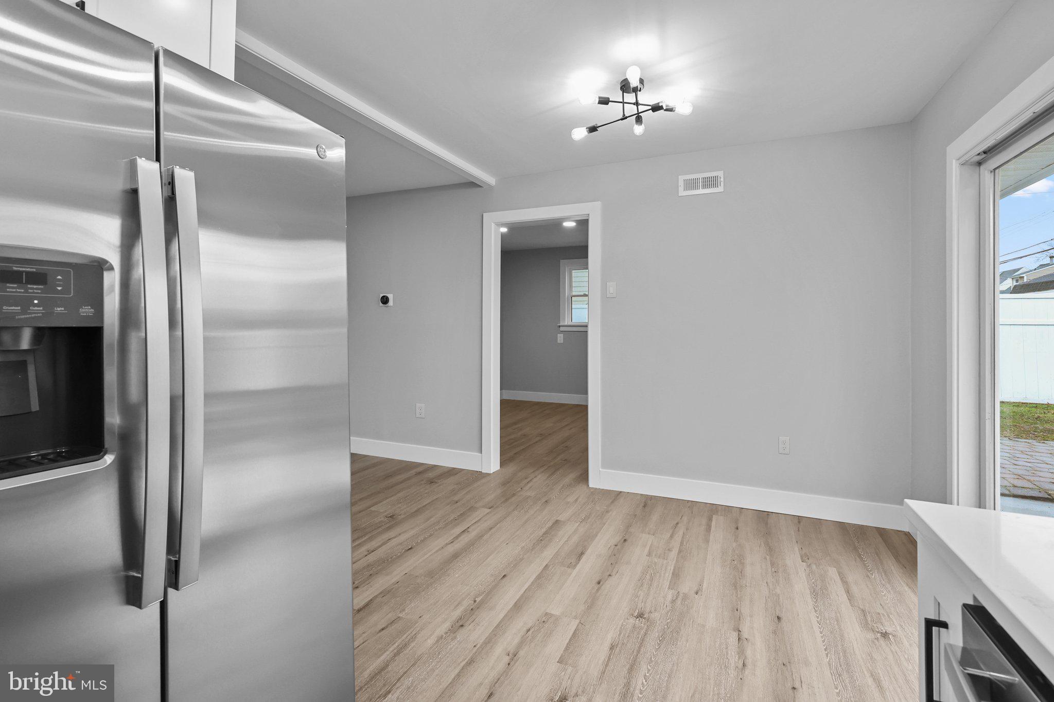 49 Micahill Road Levittown, PA 19056 - Photo 12 of 28 Gallery Image 12