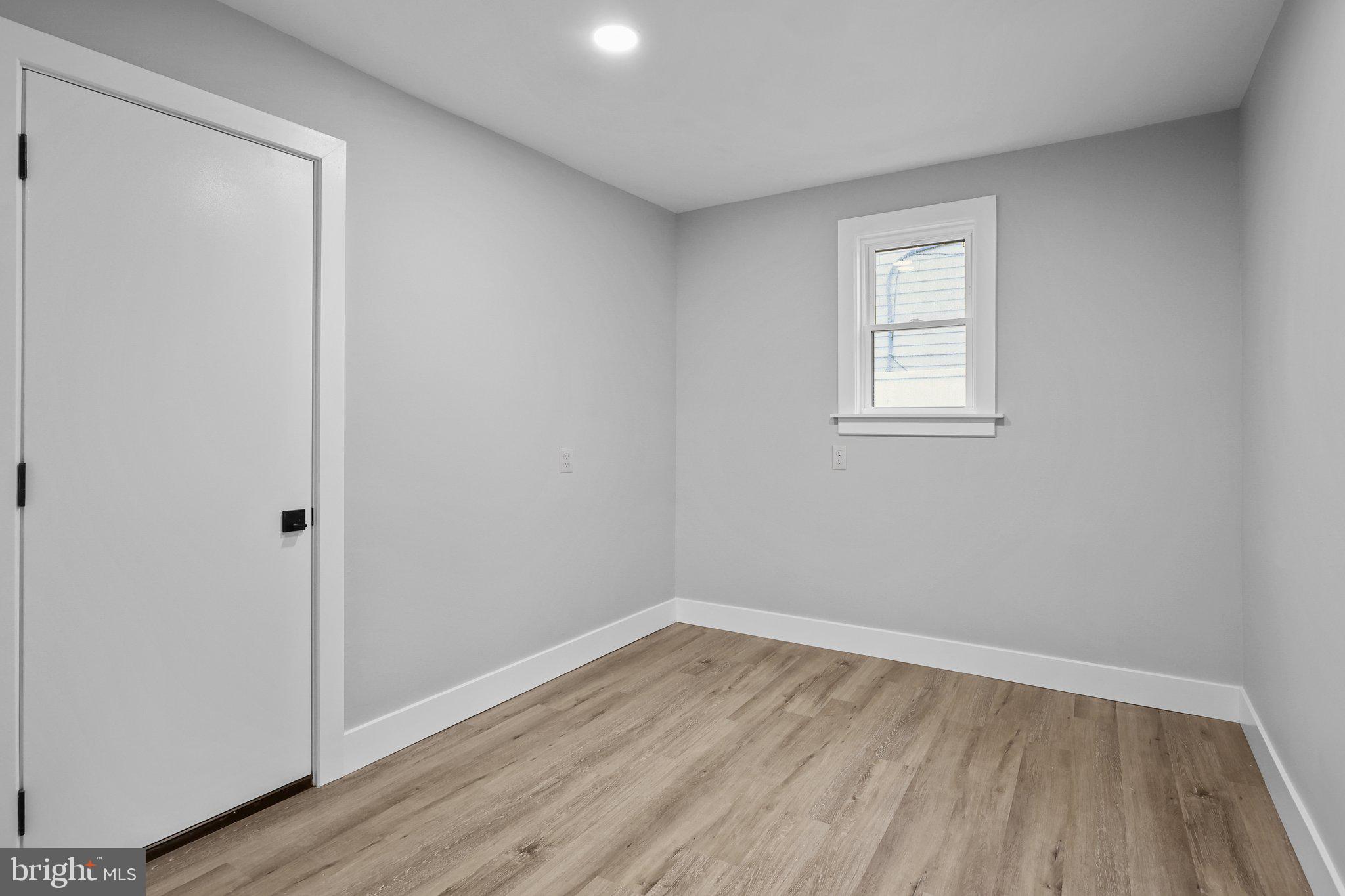 49 Micahill Road Levittown, PA 19056 - Photo 13 of 28 Gallery Image 13
