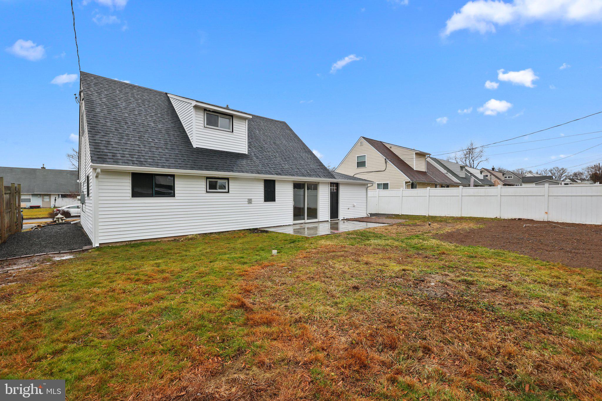49 Micahill Road Levittown, PA 19056 - Photo 27 of 28 Gallery Image 27