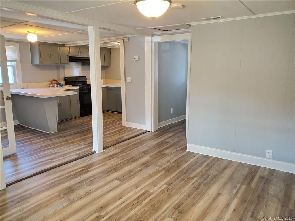 316 Rice Street Kannapolis, NC 28081 - Photo 12 of 27 Gallery Image 12