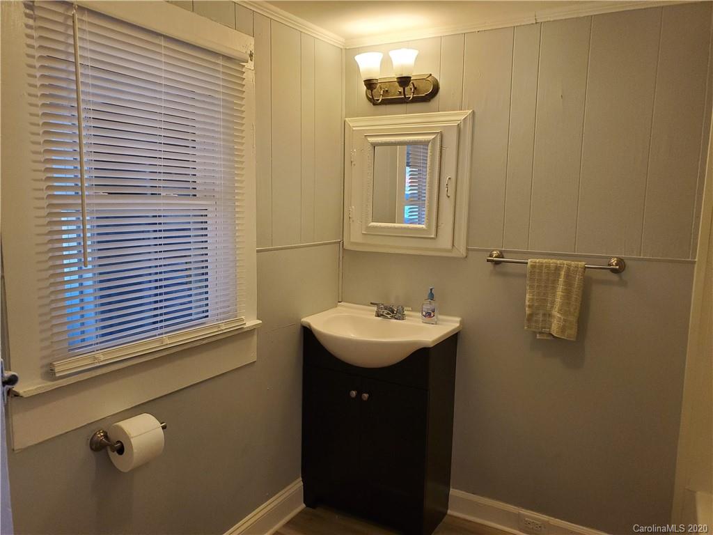 316 Rice Street Kannapolis, NC 28081 - Photo 13 of 27 Gallery Image 13