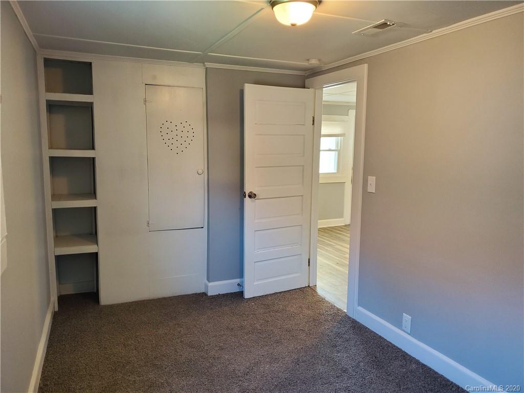 316 Rice Street Kannapolis, NC 28081 - Photo 9 of 27 Gallery Image 9