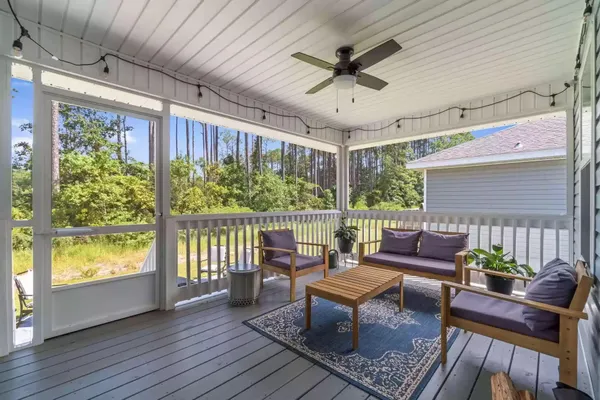 $2,550 | 82 American Court, Santa Rosa Beach, FL 32459