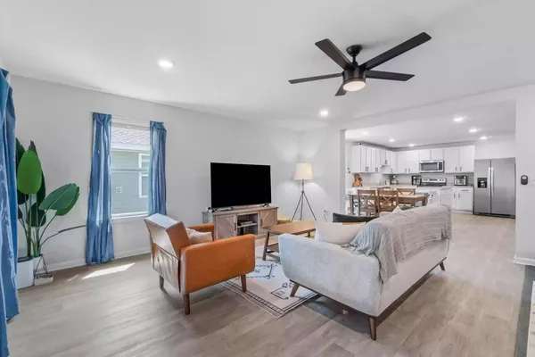 $2,550 | 82 American Court, Santa Rosa Beach, FL 32459