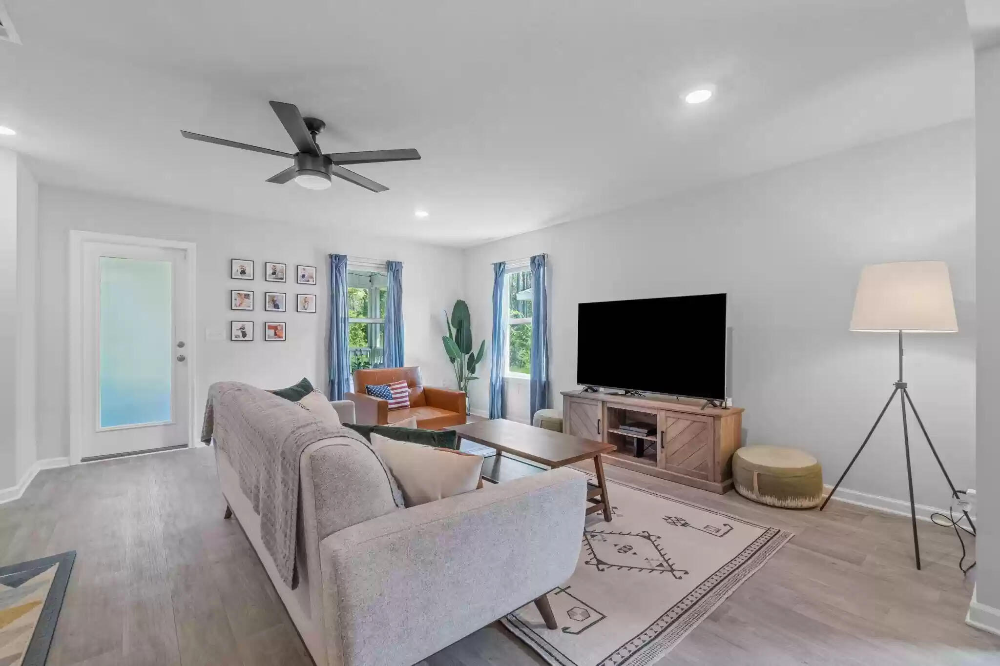 82 American Court Santa Rosa Beach, FL 32459 - Photo 8 of 33 living room 2