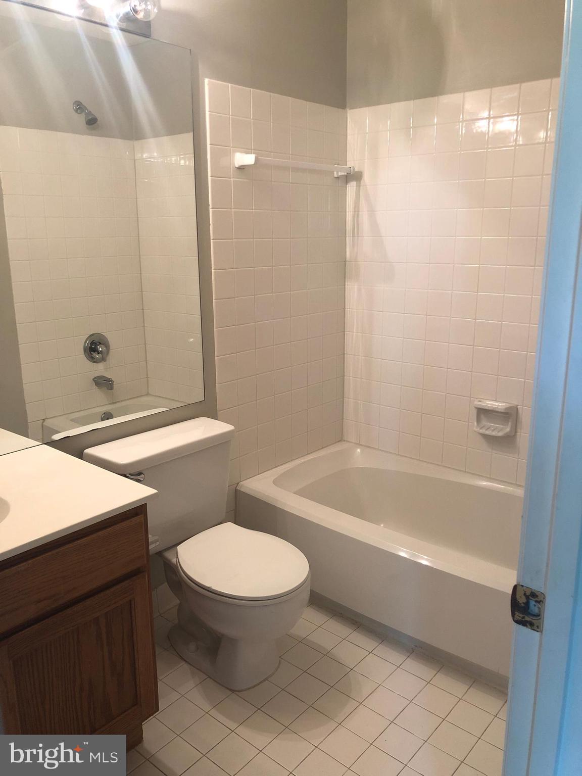 11184 Rienzi Place, Unit 203 Manassas, VA 20109 - Photo 14 of 29