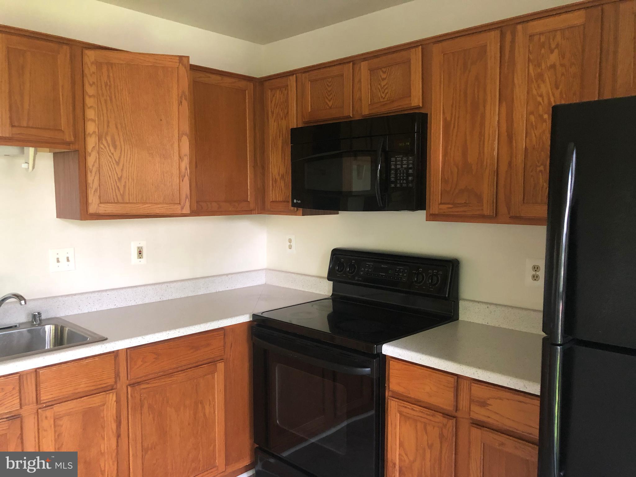 11184 Rienzi Place, Unit 203 Manassas, VA 20109 - Photo 16 of 29