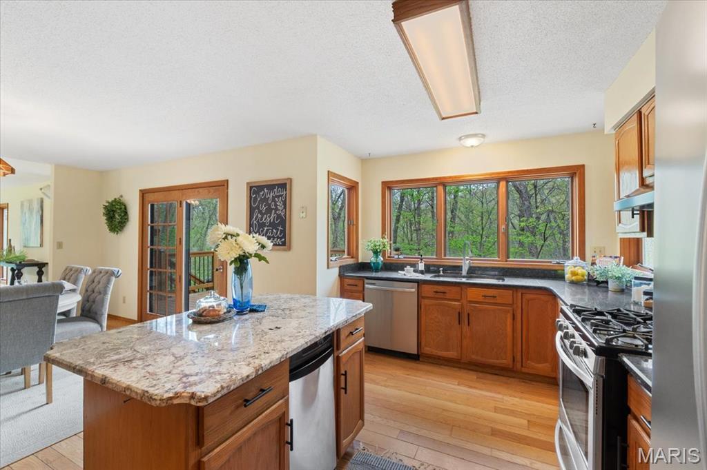 1346 Forest Splendor Trail Wildwood, MO 63021 - Photo 12 of 44 Gallery Image 12