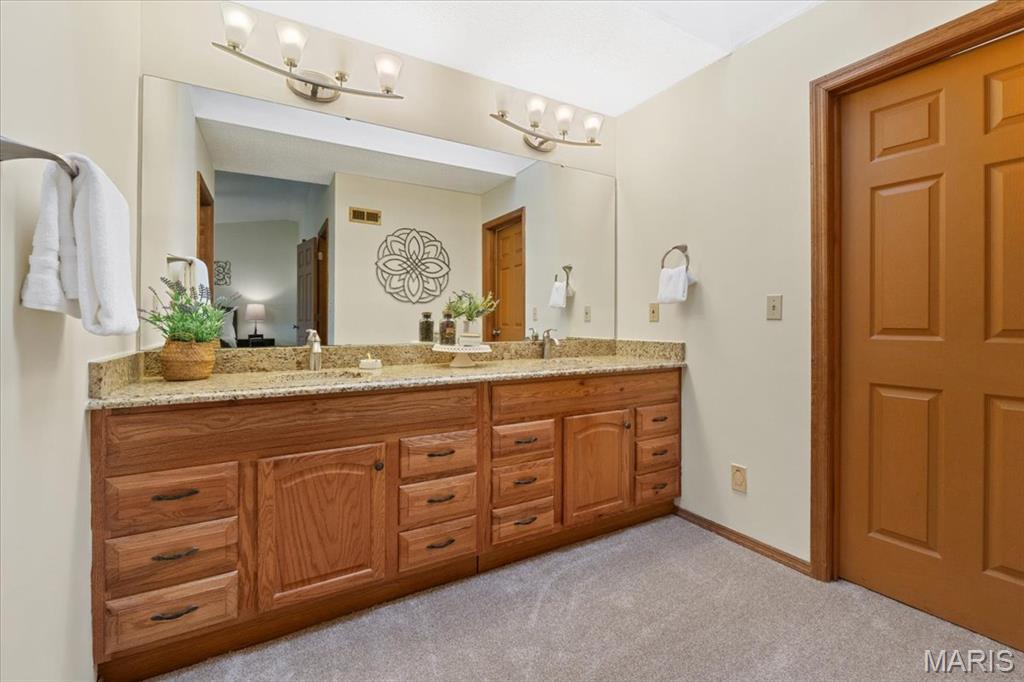 1346 Forest Splendor Trail Wildwood, MO 63021 - Photo 17 of 44 Gallery Image 17