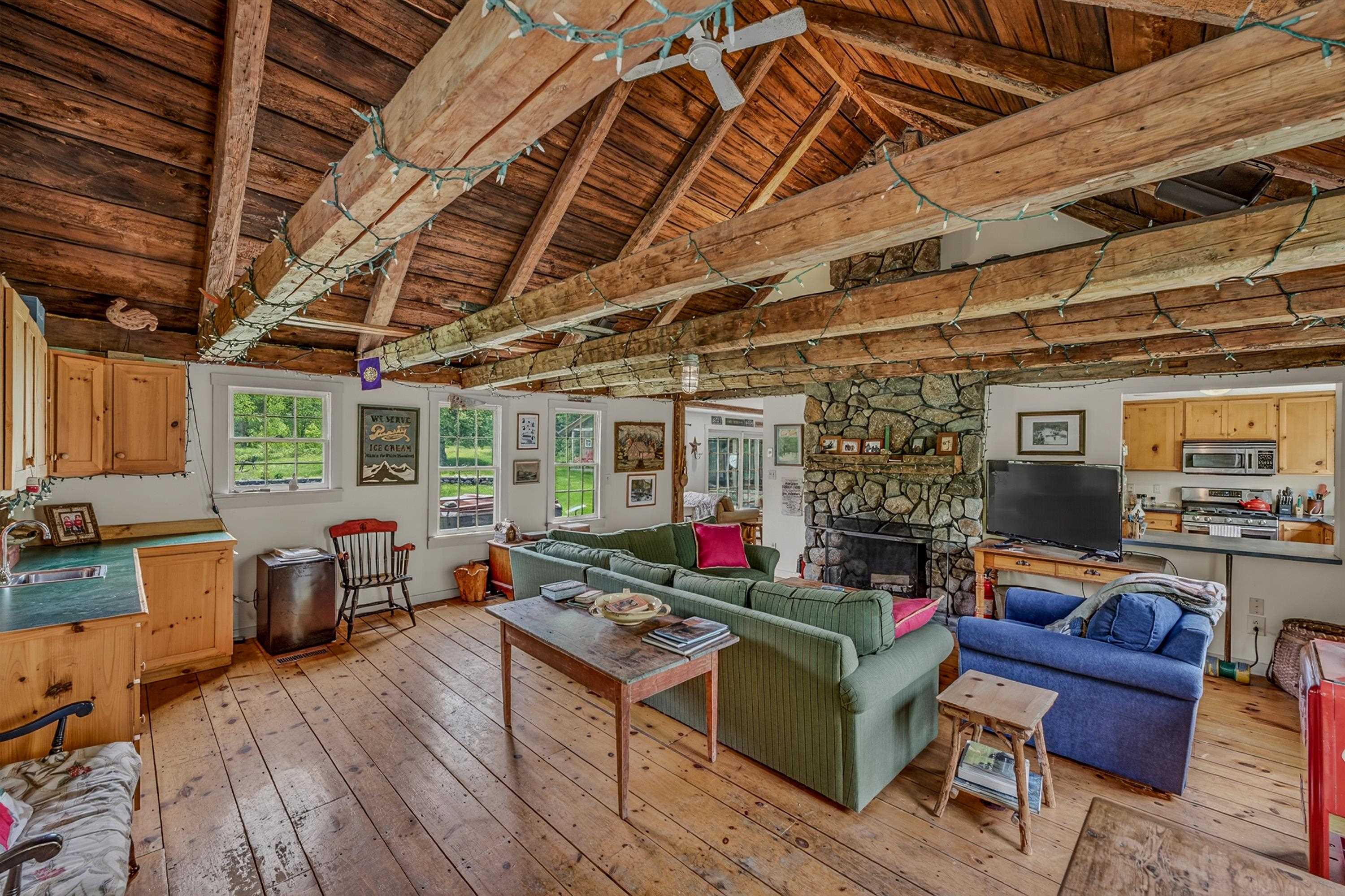 369 Reel Brook Road Easton, NH 03580 - Photo 8 of 47