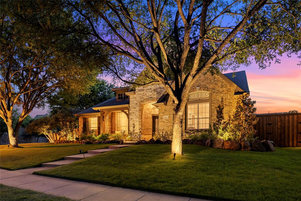 7907 Rasor Drive Frisco, TX 75036 - Photo 2 of 40 Beautiful landscape lighting around home