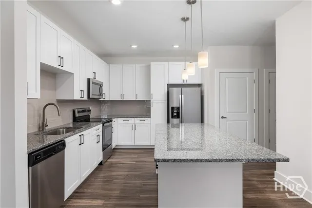 $1,696 | 7450 Highway 21 Port, Unit SAVANNAH, Port Wentworth, GA 31407