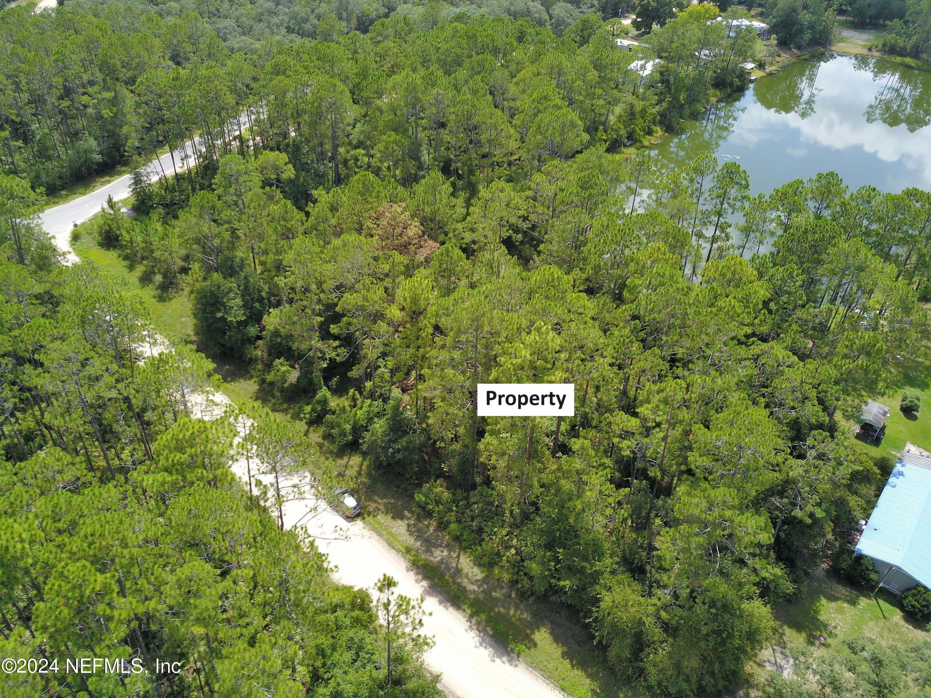 0 Boles Avenue Interlachen, FL 32148 - Photo 3 of 10 a sign of street view