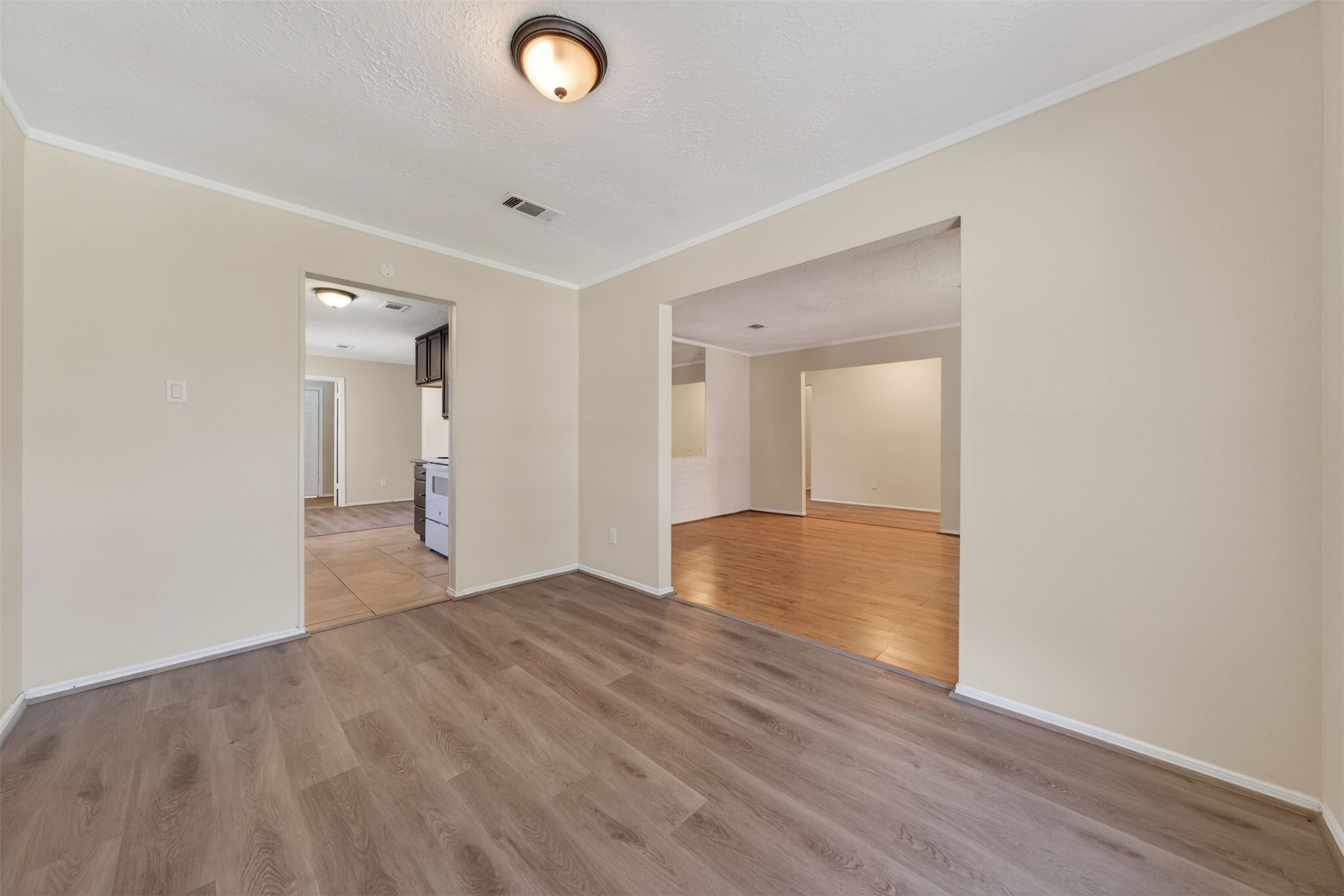 4538 Burkegate Drive Spring, TX 77373 - Photo 5 of 43