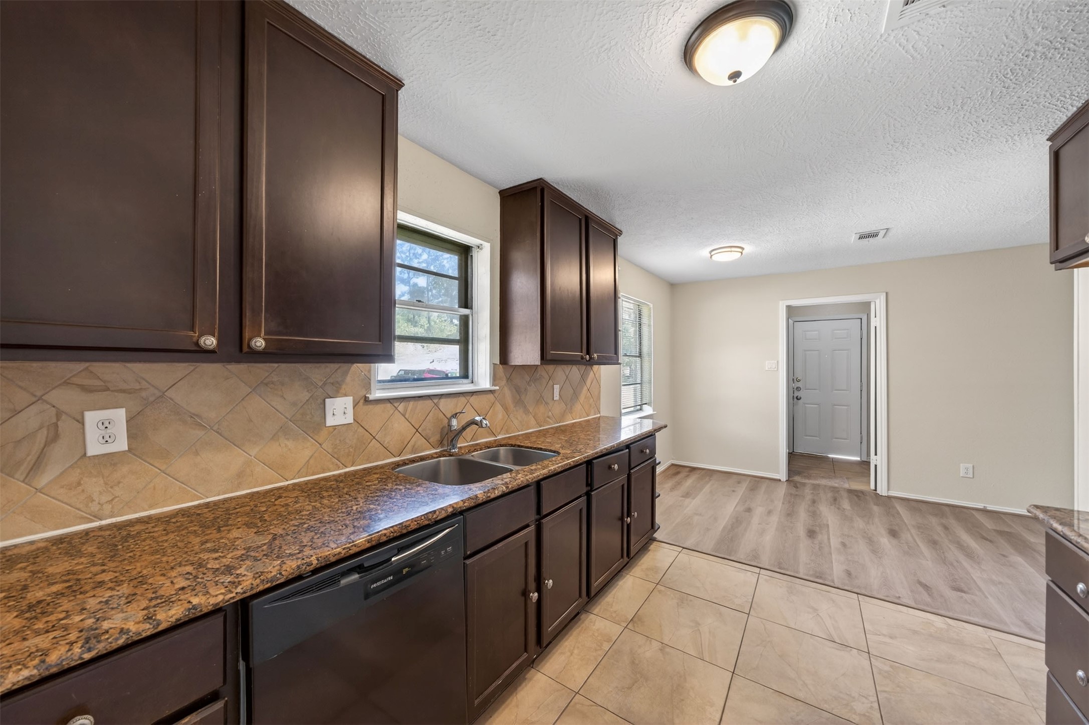 4538 Burkegate Drive Spring, TX 77373 - Photo 10 of 43