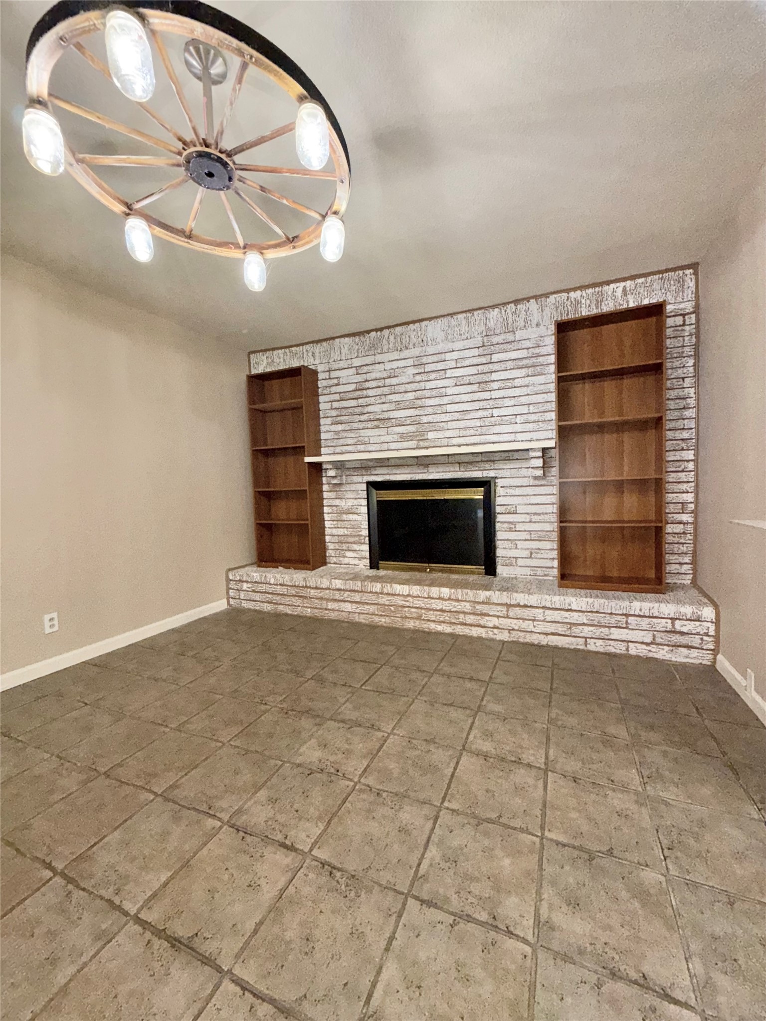 4520 Lamont Vidor, TX 77662 - Photo 5 of 23