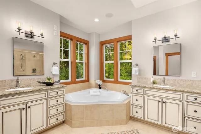 $1,874,900 | 25935 Southeast 235th Way, Maple Valley, WA 98038