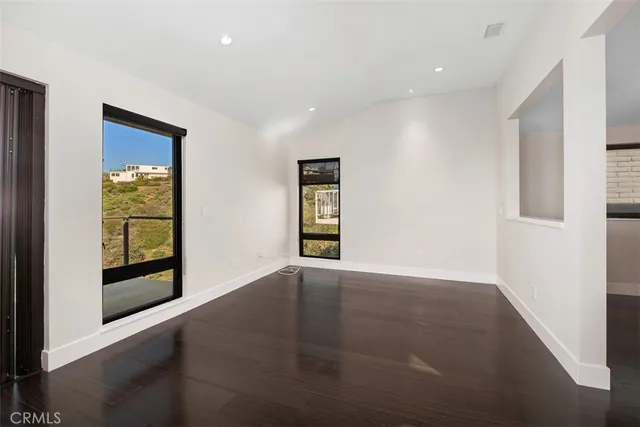 a view of empty room