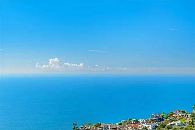 $14,000 | 781 Balboa Avenue, Laguna Beach, CA 92651