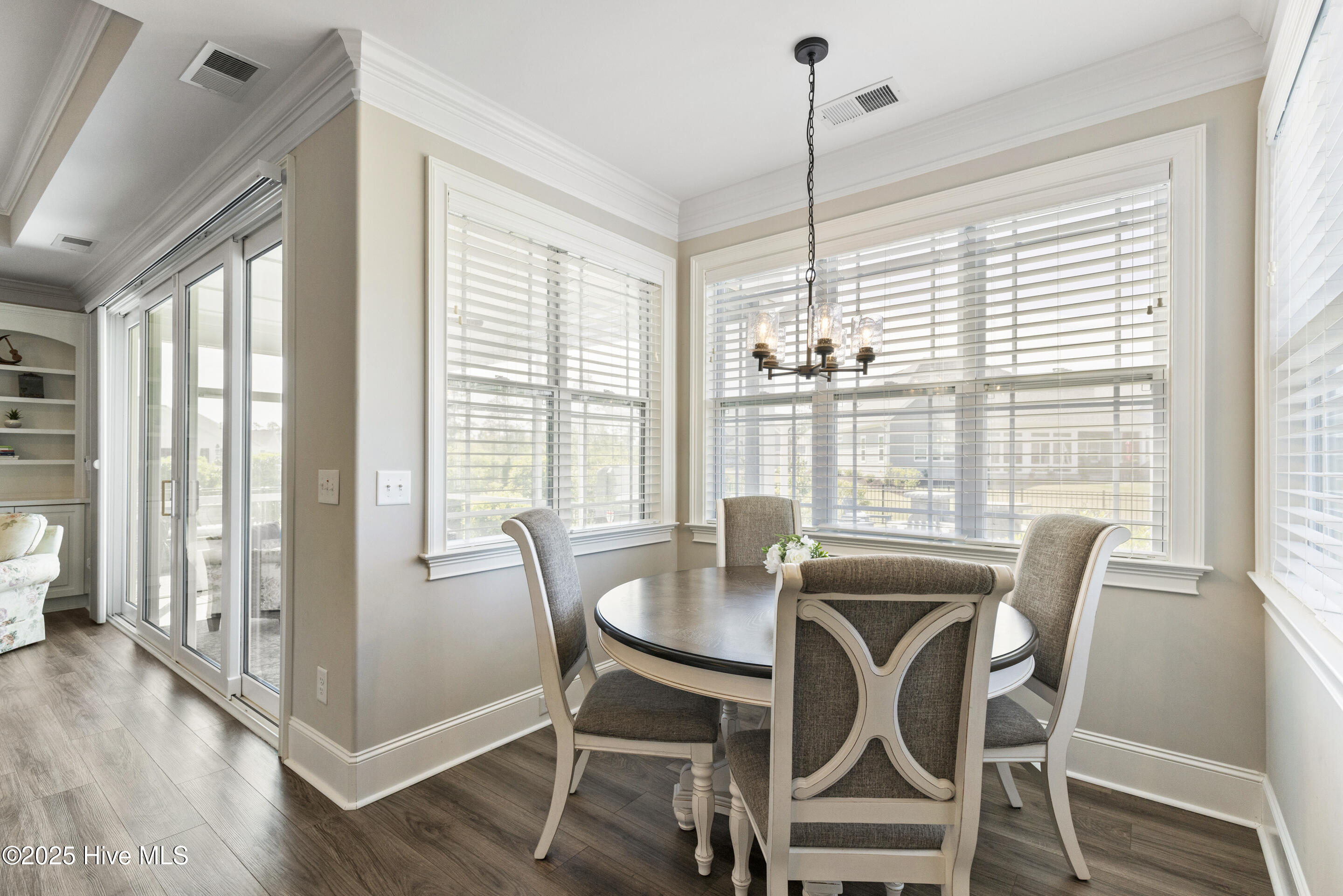 1378 Long Pond Road Southwest Ocean Isle Beach, NC 28469 - Photo 17 of 57 Kitchen nook