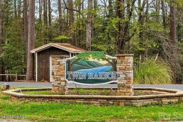 $190,000 | 154 Roberts Ridge Road, Mount Gilead, NC 27306