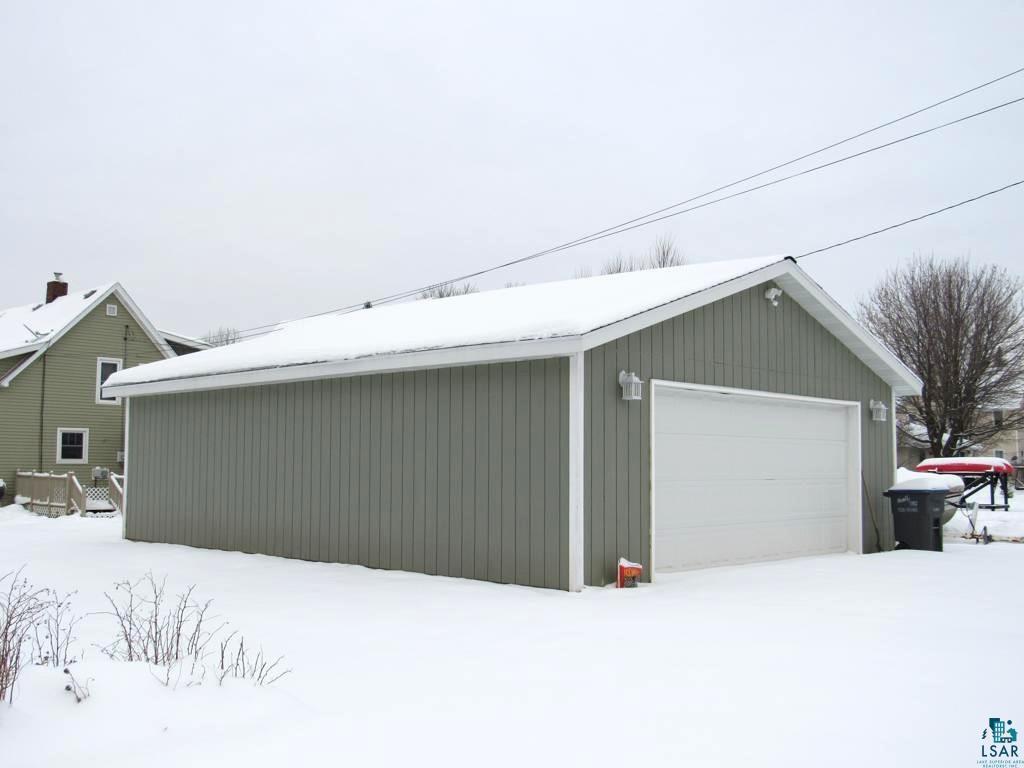 5716 Oakes Avenue Superior, WI 54880 - Photo 23 of 29
